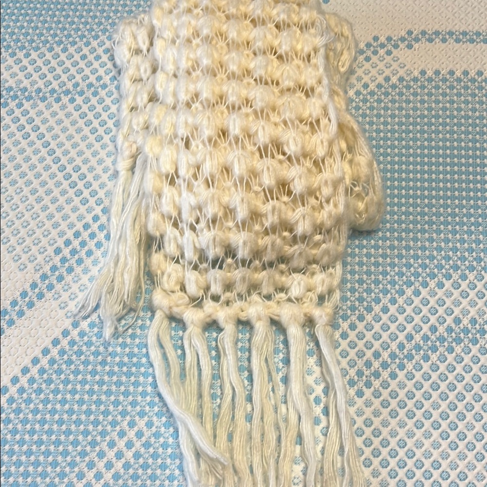 Cozy Cream Knit Scarf